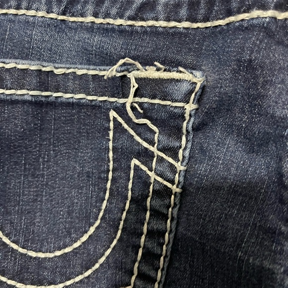 True Religion Super Skinny distressed jeans size 32 - Picture 10 of 14